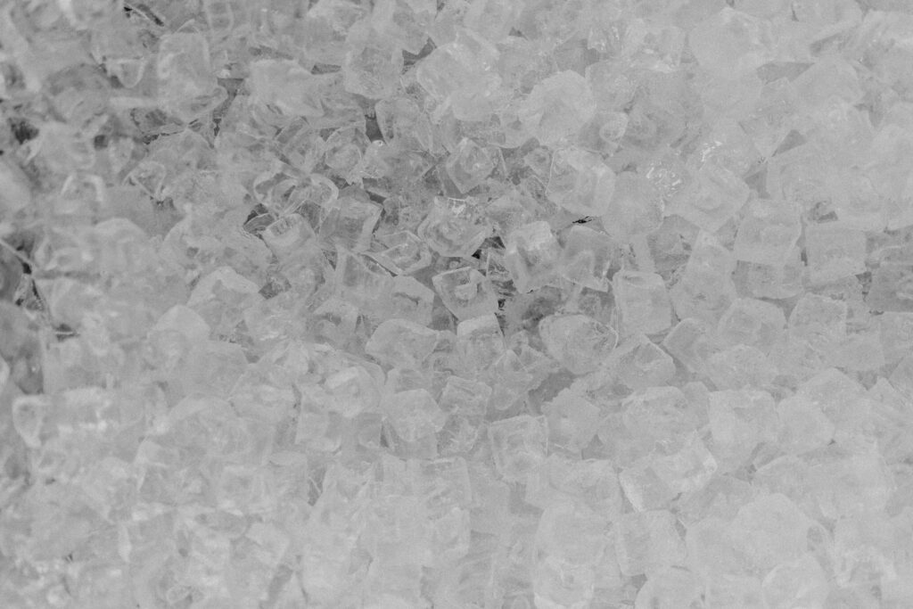 Are White Ice Cubes Better Than Clear Ice Cubes?